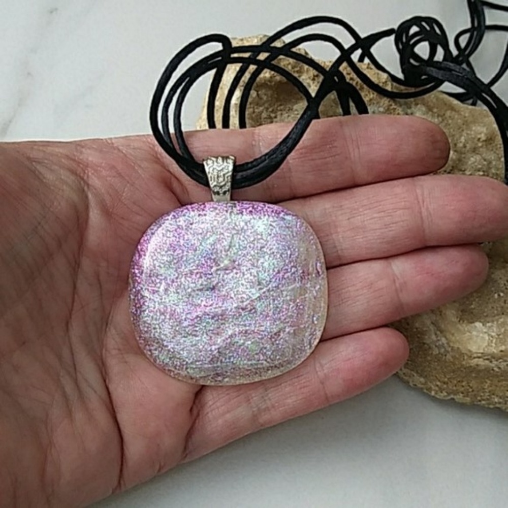 Large clear dichroic glass pendant 1.75 in - Picture 5 of 8